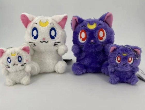 #157 - $32 PLUSHIE (B4-6) (B4-7)