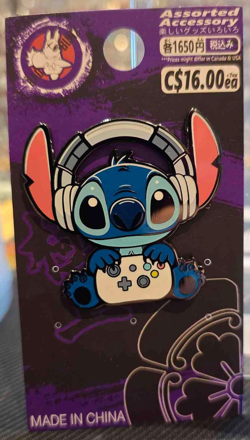(DSN-08PIN) GAMER STITCH Lilo & Stitch Movie Enamel Pin