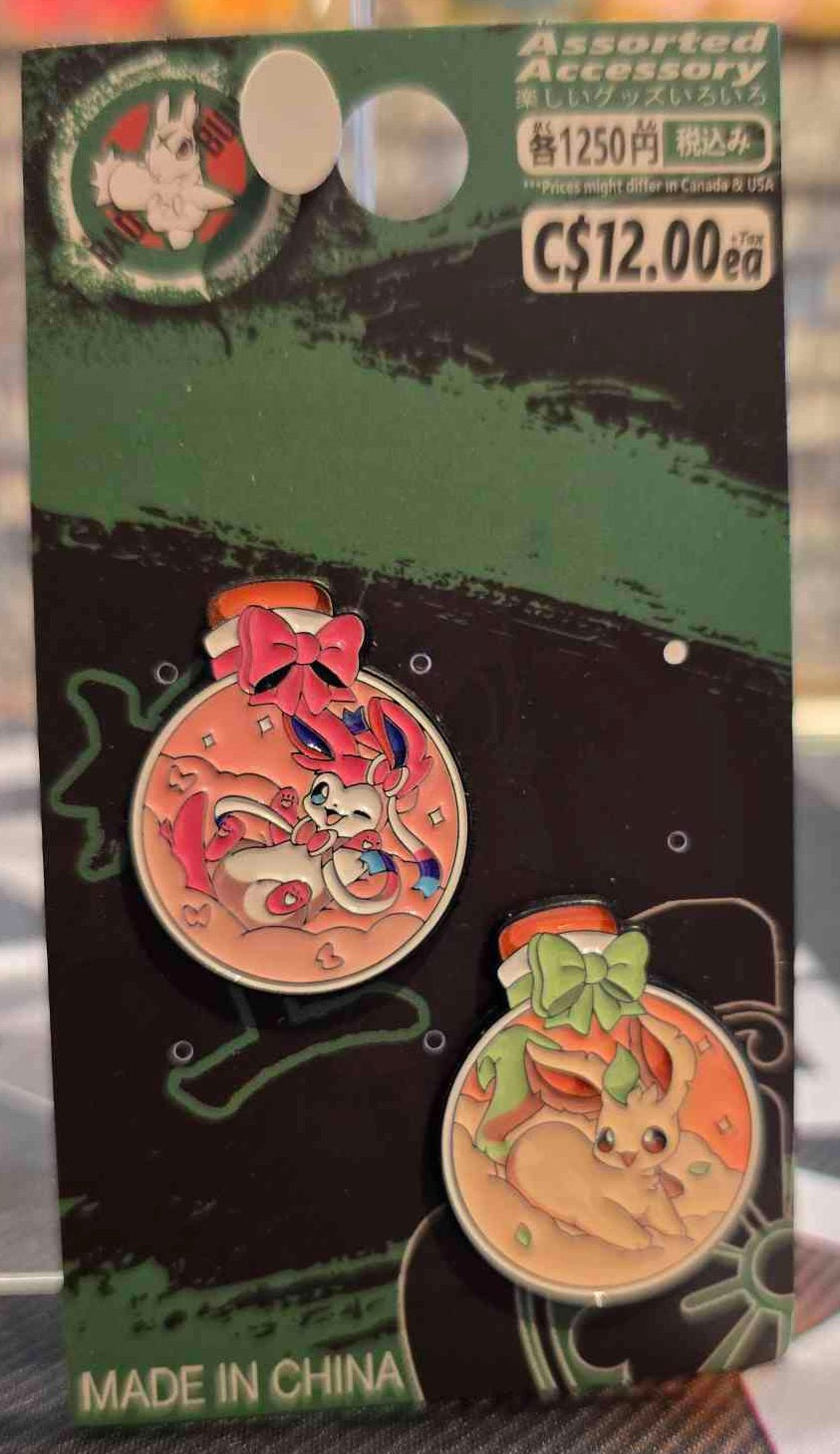 (PKM-23PIN) SYLVEON & LEAFEON Pokemon Gaming Enamel Pin