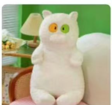 #251 - White Cat